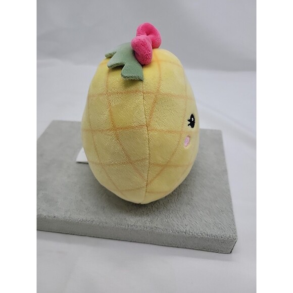 Squishmallow Maui The Pineapple Girl 5" Mini Toy Plush Stuffed Animal Kellytoy - Picture 10 of 15